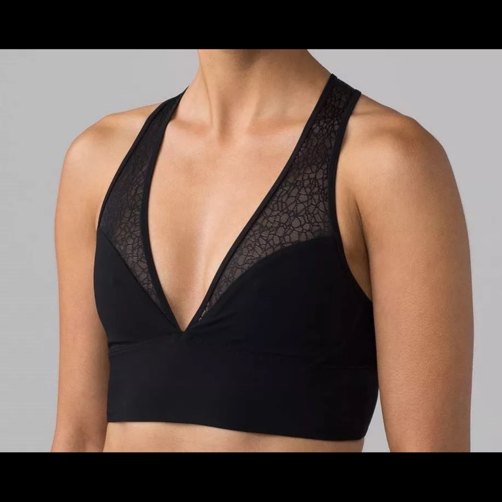 Lululemon‎ Camisole Bra size 4 Band Black T Strap Padded Gr Cond see details